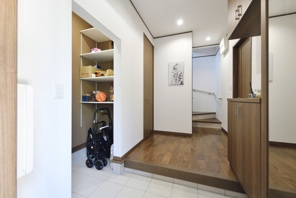 39.92坪1500万円の注文住宅の玄関