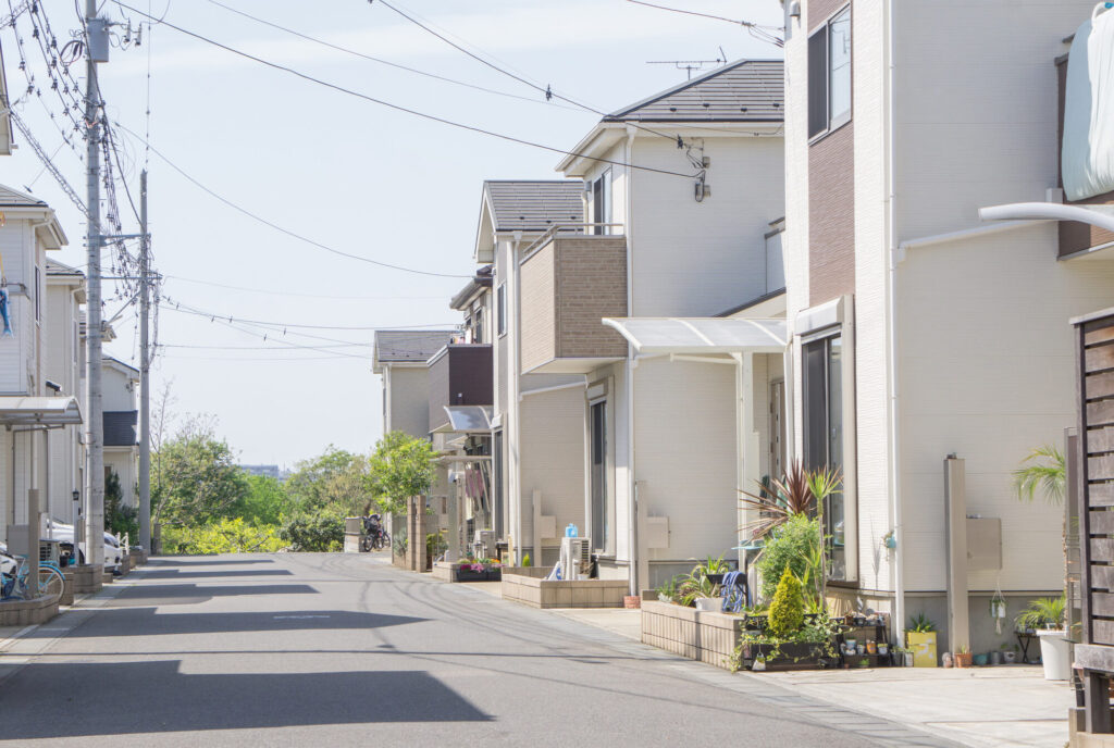 私道沿いに建つ注文住宅