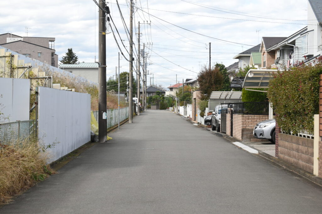駅が遠い第一種低層住居専用地域
