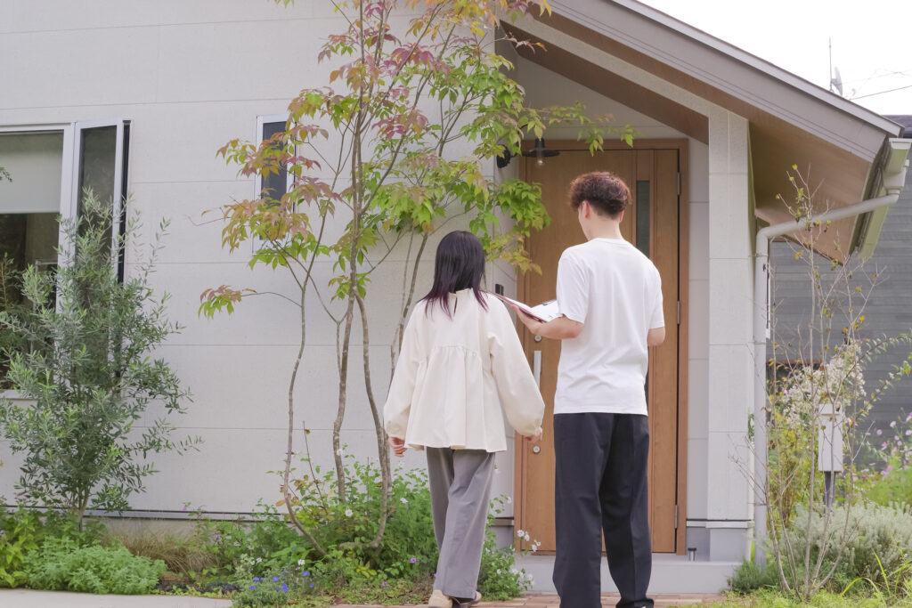 収入合算でマイホームを建てた夫婦